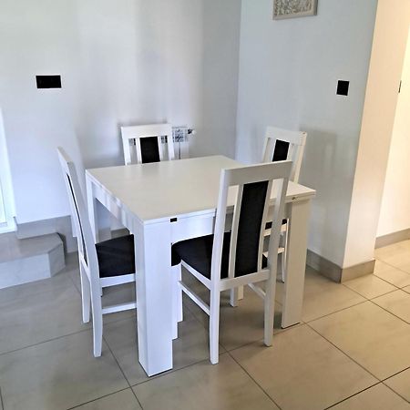 נובי טארג Apartament Izabel מראה חיצוני תמונה